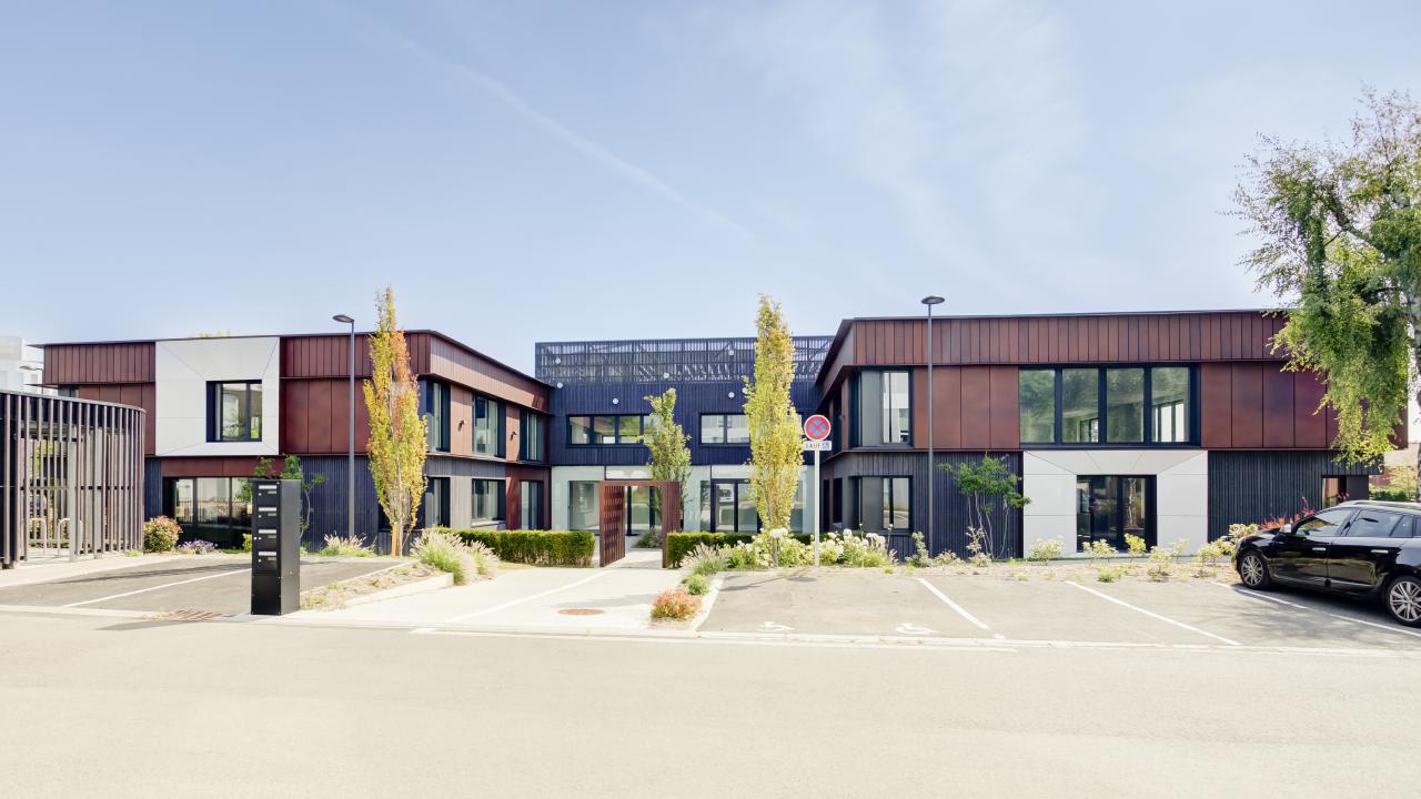 Bureau Villeneuve-d'Ascq 355m² Location bureau Villeneuve-d'Ascq Nord OLBUR2114106 1